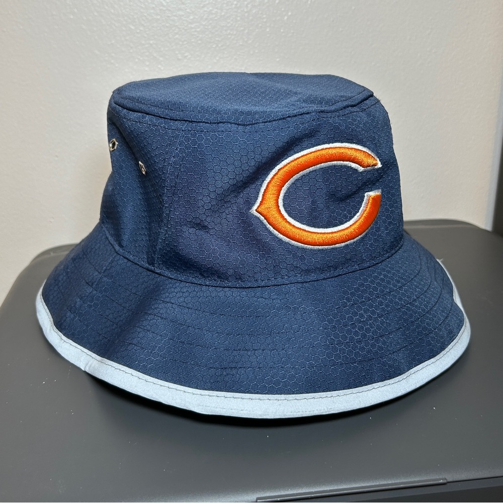 Chicago Bears Mens NFL 2018 Training Camp Official Bucket Hat One Size Fits Most